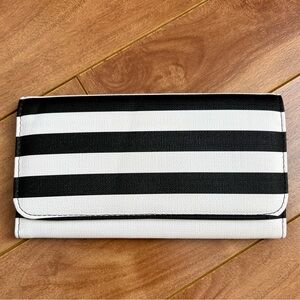Kut from the Kloth Black and White Striped Wallet